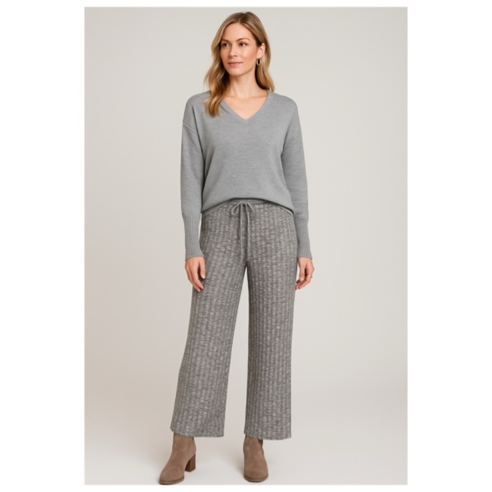 49. Michael Stars Billabong Effortless cozy lounge Set Outfit